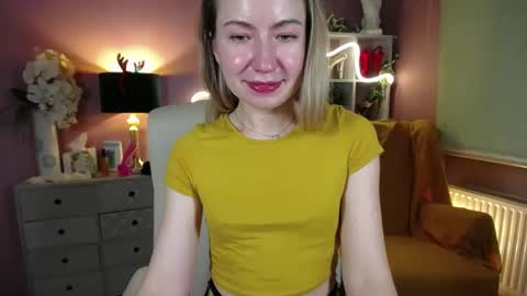 Mia online show from December 29, 2024, 2:31 pm