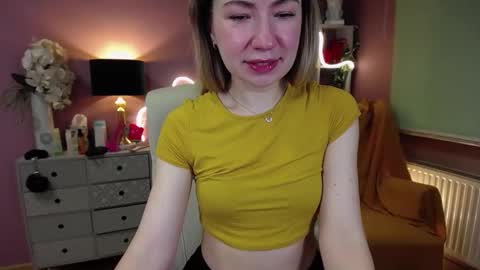 Mia online show from January 17, 2025, 8:02 am