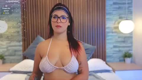Mia Milf online show from July 20, 2026, 11:34 am