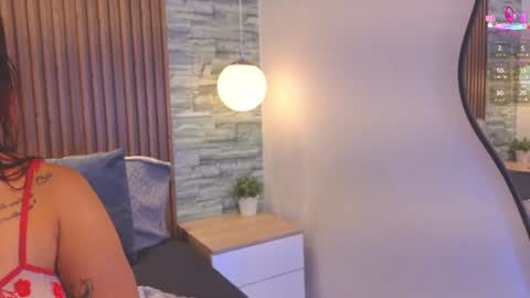 Mia Milf online show from July 23, 2026, 11:30 am