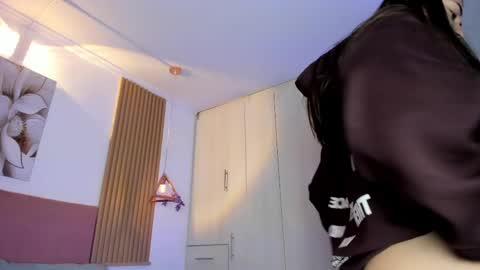 Snapshot of mia_nevaeh chatting on May 14, 2026, 8:26 pm Mia Nevaeh - follow me online show from May 14, 2026, 8:26 pm