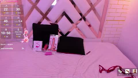 mia_petite18 online show from July 14, 2026, 2:05 am