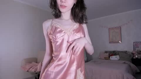 Mia Pimmy online show from June 12, 2026, 4:11 am