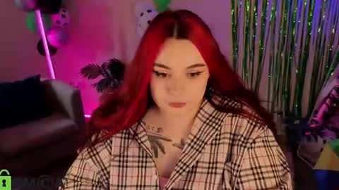 Mia online show from June 28, 2026, 1:00 am