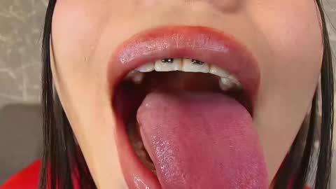 Mia Roux online show from February 27, 2025, 9:58 pm