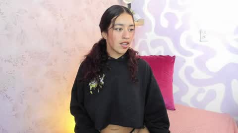 Snapshot of mia_scarlet7 chatting on April 25, 2026, 1:41 pm Mia . online show from April 25, 2026, 1:41 pm