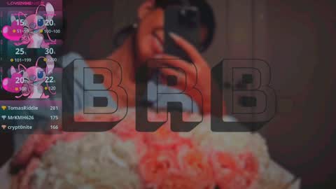 Mia online show from January 7, 2025, 10:01 am