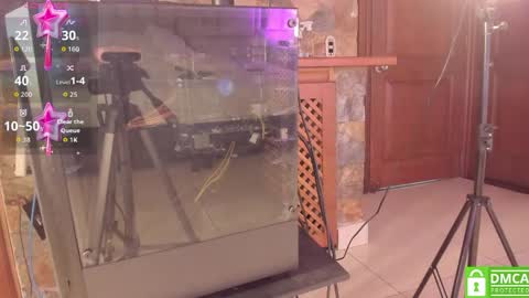 mia_torner_11 online show from April 30, 2026, 11:49 am
