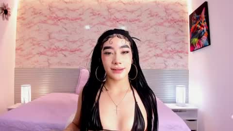 mia_velveet online show from April 14, 2026, 7:20 pm