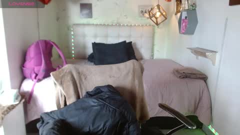 MIA  online show from April 11, 2026, 1:26 pm