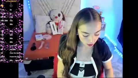 Mia Victoria online show from July 30, 2026, 2:32 am