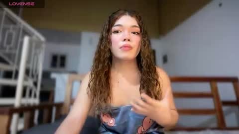 Mia online show from July 17, 2026, 6:24 pm