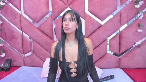 miaa_davis_ online show from May 24, 2026, 3:33 am