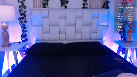 Mia online show from February 5, 2025, 11:23 am