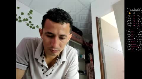 miaandluciferxxx online show from December 12, 2024, 2:55 pm