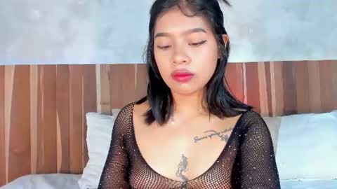 MiaaSummeer online show from July 6, 2026, 12:46 pm