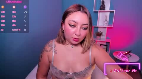 Snapshot of miaawild chatting on January 31, 2025, 8:54 pm Andrea online show from January 31, 2025, 8:54 pm