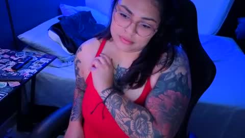 Mia online show from July 19, 2026, 1:20 am