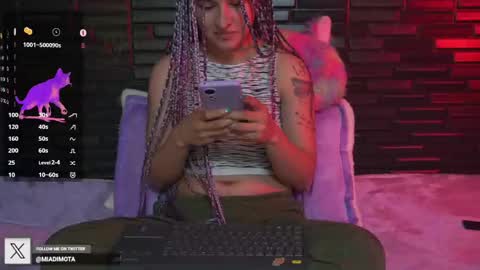 Snapshot of miadimota chatting on December 6, 2024, 6:26 am Mia online show from December 6, 2024, 6:26 am