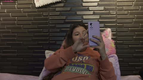 Snapshot of miadimota chatting on December 28, 2024, 4:41 am Mia online show from December 28, 2024, 4:41 am