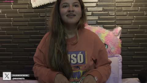 Snapshot of miadimota chatting on December 28, 2024, 7:44 am Mia online show from December 28, 2024, 7:44 am