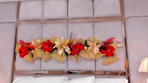 Snapshot of miaebony_ chatting on December 15, 2024, 11:09 pm Call me Mia online show from December 15, 2024, 11:09 pm