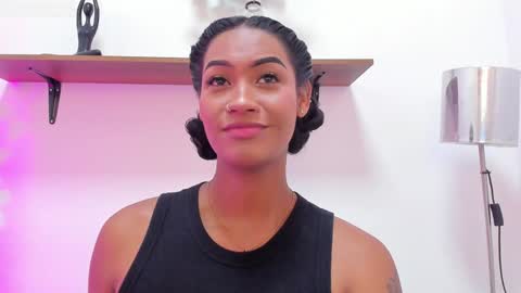 Snapshot of miaebony_ chatting on December 18, 2024, 2:49 pm Call me Mia online show from December 18, 2024, 2:49 pm