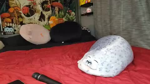 Snapshot of miaelizabethlove chatting on February 7, 2025, 2:26 pm Mia Love online show from February 7, 2025, 2:26 pm