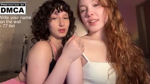 Mia online show from April 13, 2026, 11:32 pm