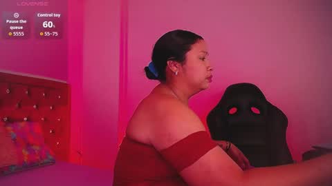 mia online show from April 16, 2026, 3:07 am