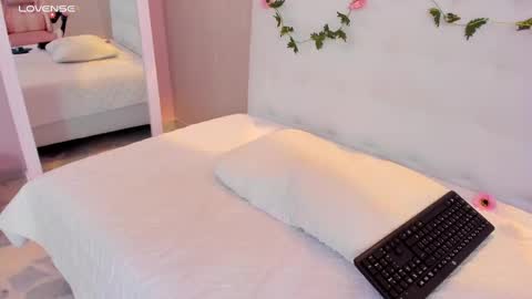 Mia Gomez online show from February 10, 2025, 4:36 pm