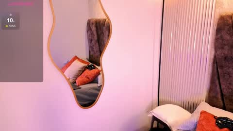 Snapshot of miagomezx chatting on February 27, 2026, 7:14 pm miagomezx online show from February 27, 2026, 7:14 pm