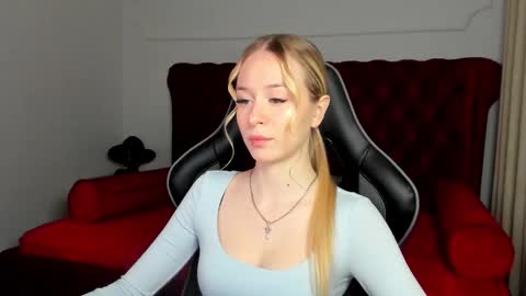 Snapshot of miagraces chatting on September 29, 2025, 5:18 pm Mia online show from September 29, 2025, 5:18 pm