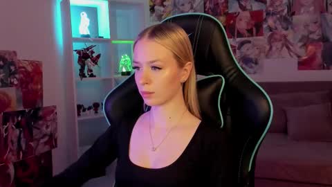 Snapshot of miagraces chatting on November 10, 2025, 5:34 pm Mia online show from November 10, 2025, 5:34 pm