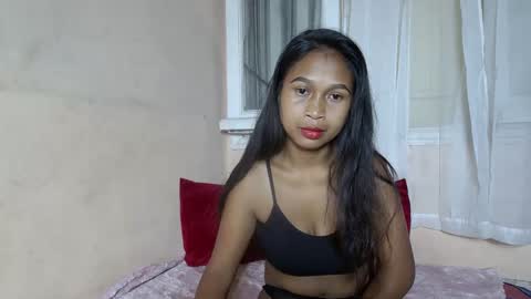 Snapshot of miah_land chatting on February 17, 2025, 5:25 am miah_land online show from February 17, 2025, 5:25 am