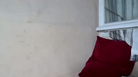 Snapshot of miah_land chatting on February 17, 2025, 12:59 pm miah_land online show from February 17, 2025, 12:59 pm