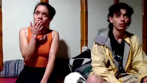 Snapshot of miahells chatting on February 25, 2026, 4:11 am Mia Sam online show from February 25, 2026, 4:11 am