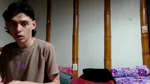 Snapshot of miahells chatting on April 1, 2026, 3:31 pm Mia Sam online show from April 1, 2026, 3:31 pm