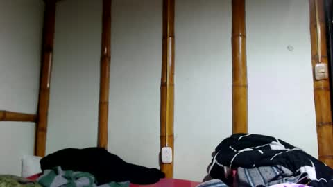 Snapshot of miahells chatting on April 2, 2026, 5:10 pm Mia Sam online show from April 2, 2026, 5:10 pm