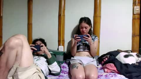 Snapshot of miahells chatting on April 6, 2026, 4:46 am Mia Sam online show from April 6, 2026, 4:46 am