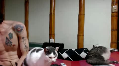 Snapshot of miahells chatting on April 14, 2026, 9:21 pm Mia Sam online show from April 14, 2026, 9:21 pm