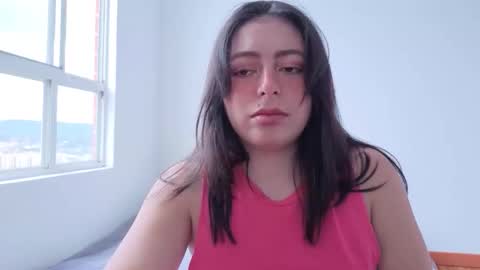 miakimky online show from November 5, 2025, 5:02 pm