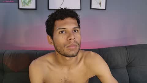 Mia online show from November 11, 2025, 8:20 pm