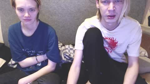 Snapshot of mialy_slim chatting on November 17, 2025, 2:17 am mialy_slim online show from November 17, 2025, 2:17 am