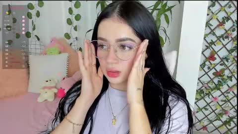 Snapshot of miamaiha chatting on January 24, 2025, 6:56 pm mia 600am-1000am Colombia time online show from January 24, 2025, 6:56 pm