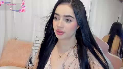 Snapshot of miamaiha chatting on October 8, 2025, 1:14 am mia 600am-1000am Colombia time online show from October 8, 2025, 1:14 am