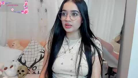 Snapshot of miamaiha chatting on October 25, 2025, 1:13 am mia 600am-1000am Colombia time online show from October 25, 2025, 1:13 am