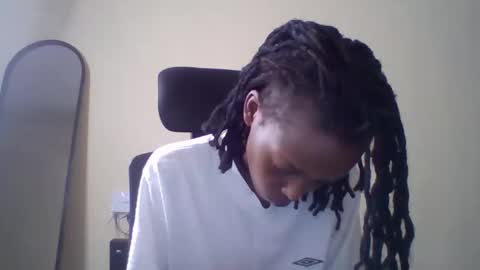 Snapshot of miami_muffin chatting on March 22, 2026, 2:20 pm Muffin online show from March 22, 2026, 2:20 pm