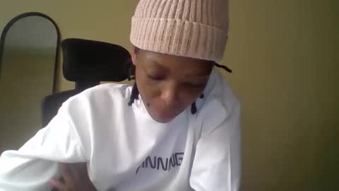 Snapshot of miami_muffin chatting on March 30, 2026, 4:19 pm Muffin online show from March 30, 2026, 4:19 pm
