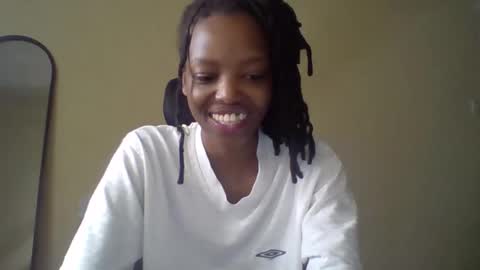 Snapshot of miami_muffin chatting on March 31, 2026, 1:33 pm Muffin online show from March 31, 2026, 1:33 pm